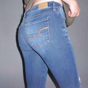 American eagle ripped high waisted jeans